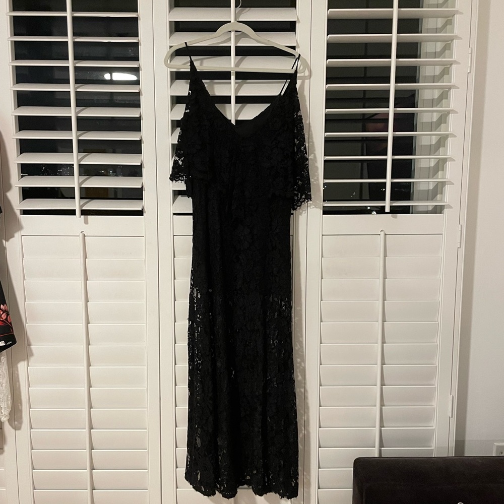 Alexis Lace Gown